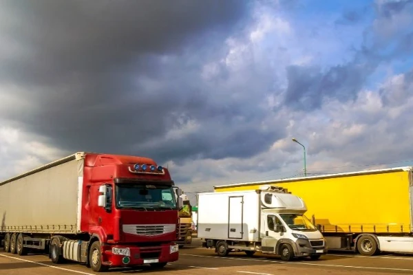 Adana Seferihisar Nakliyat Ambarları